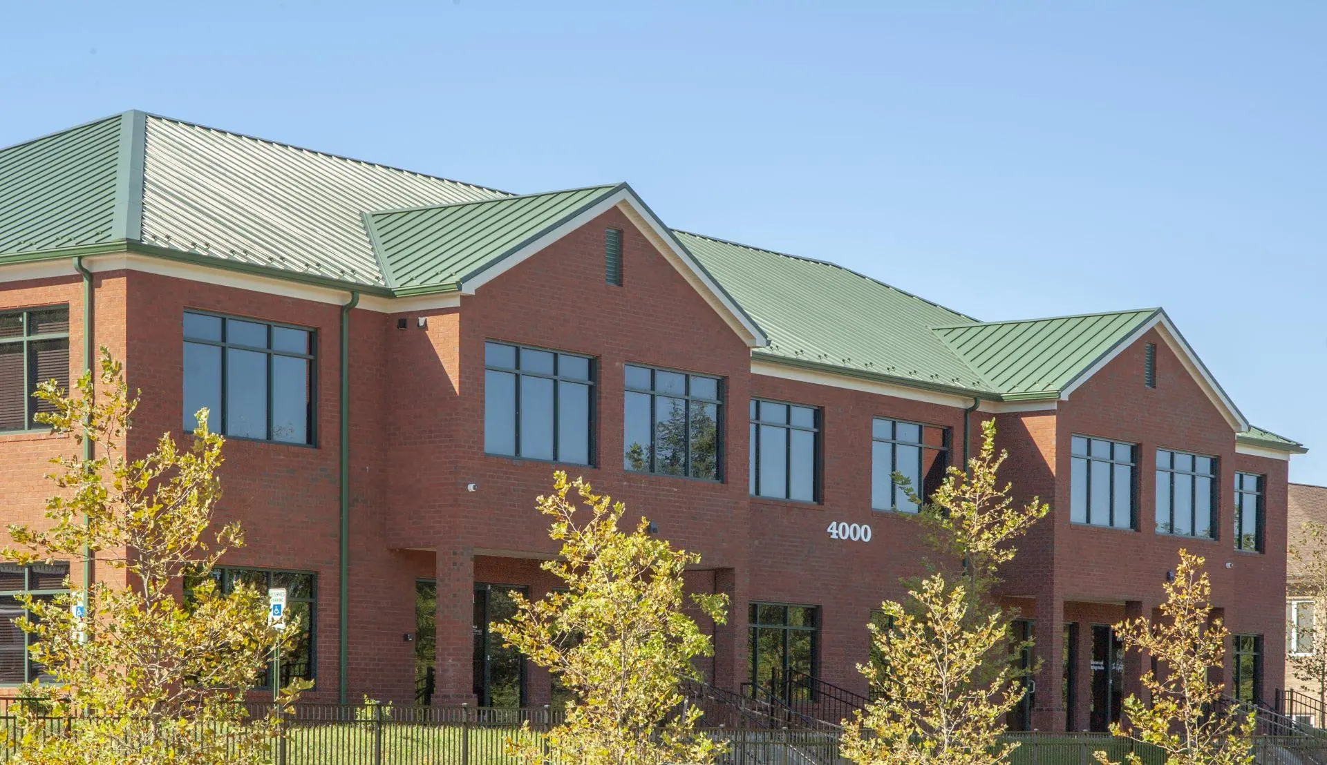VirginiaFamilyTherapy_13-scaled Therapist Charlottesville VA. Outside of our Charlotteville - Pantops office building