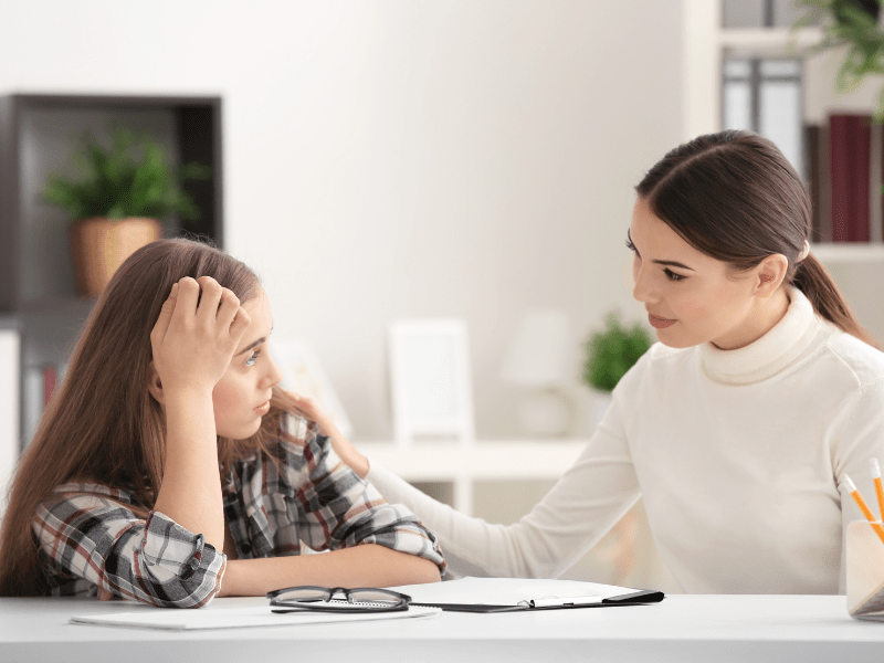 When Should My Teenager See a Psychiatrist? A Guide for Parents.